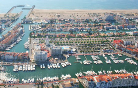 Empuriabrava2A_Eén van de grootste jachthavens ter wereld